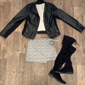 Subtly Plaid Fitted Mini Skirt